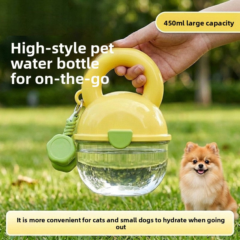 Pet travel water bottle, portable drinking cup for small and medium-sized dogs, portable outdoor water dispenser for dogs, puppy water dispenser